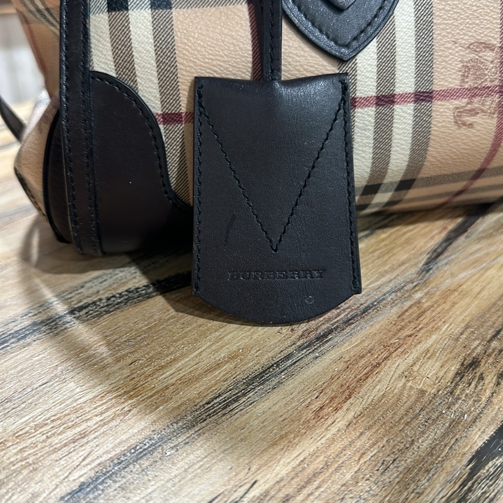 BURBERRY HAYMARKET GLADSTONE TOTE - Picture 8 of 16